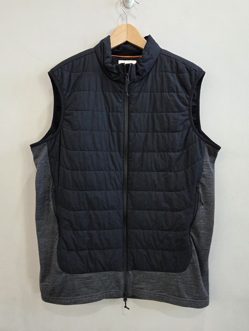 Icebreaker Vest Black Gray Cotton Wool Full Zip Hiking Outdoor Men's Size XL